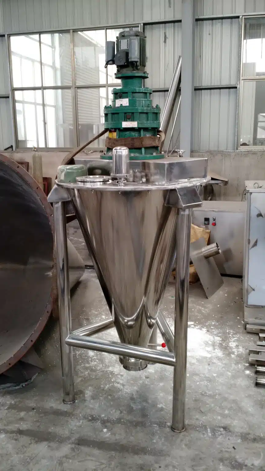 A Conical Screw Mixer for Complex Dual-Screw Motion Blending